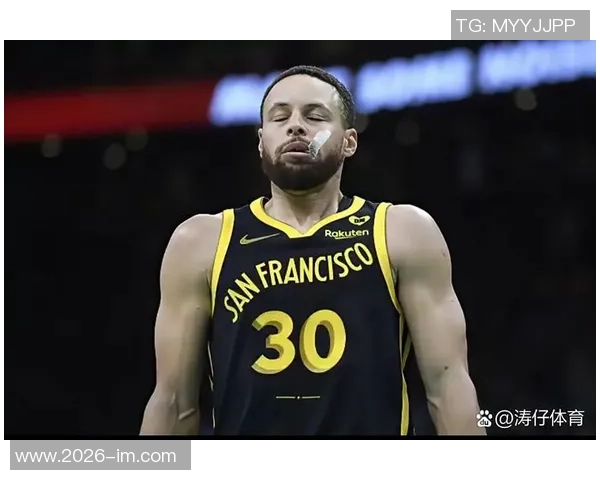 霍福德称库里每次移动都令联盟对手心生畏惧 霍福德称库里每次移动都令联盟对手心生畏惧