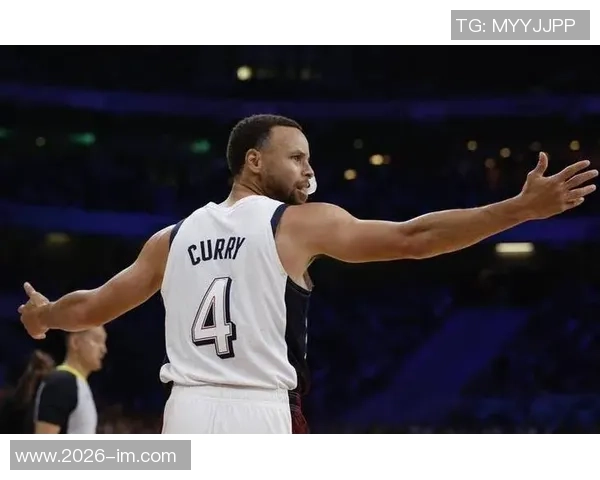 库明加成功指挥库里换防盖掉约基奇勾手展现防守实力